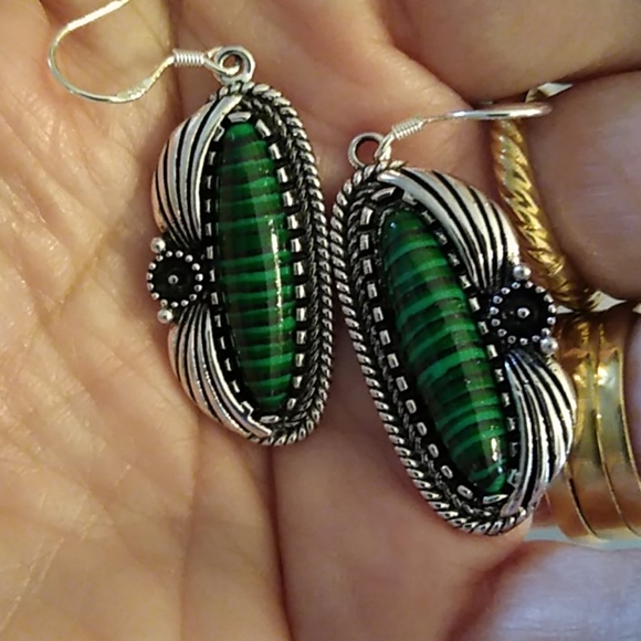 NWT OVAL MALACHITE EARRINGS - Picture 3 of 3